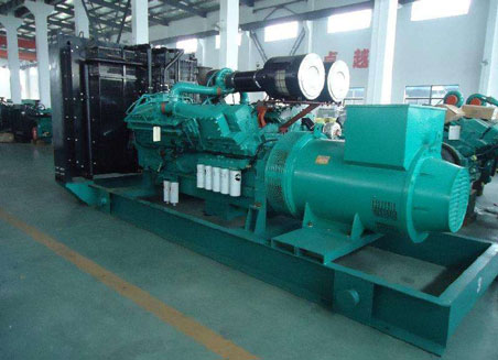 新吴800kw康明斯柴油发电机组