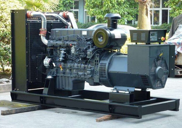 新吴全新本田150kw大型柴油发电机组